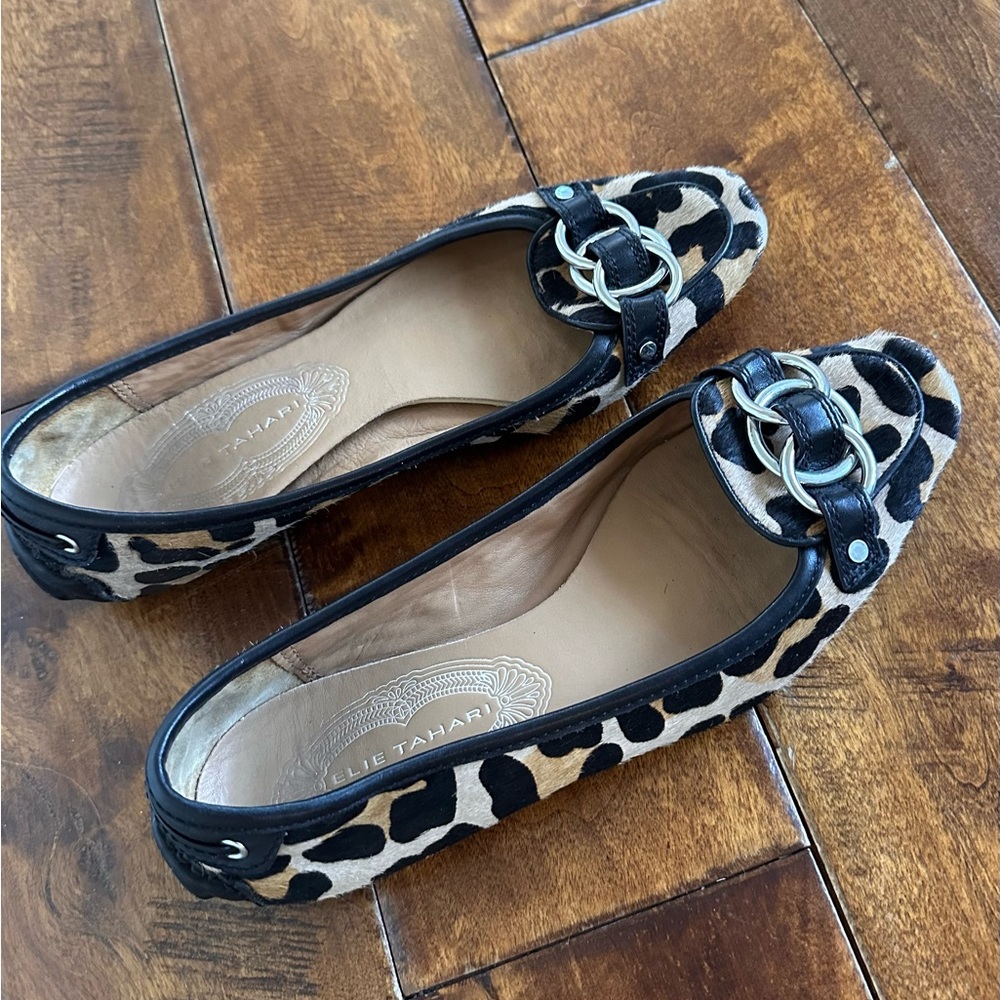 Elie Tahari‎ Size 7 Pony Hair Leopard Print Loafer